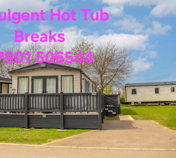 Beautiful Indulgent Mini Lodge