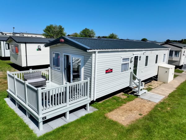 Cayton Bay Caravan