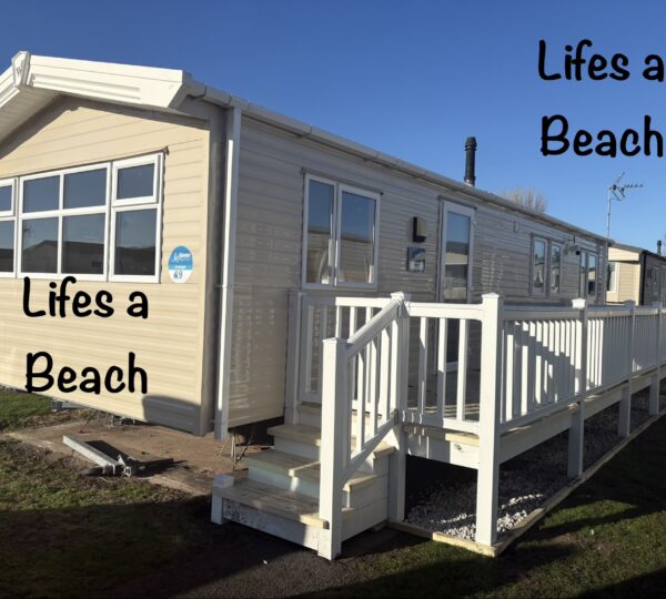 Lifes a Beach on Presthaven Sands Resort