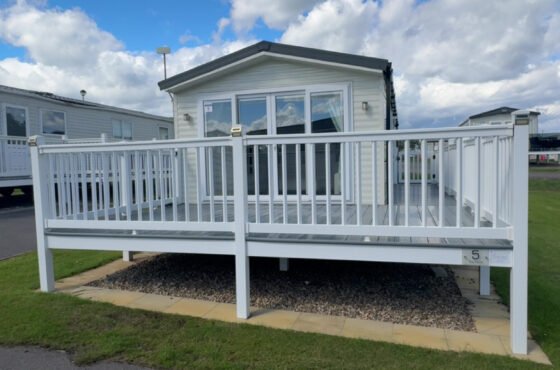 Finch 5 Cayton Bay